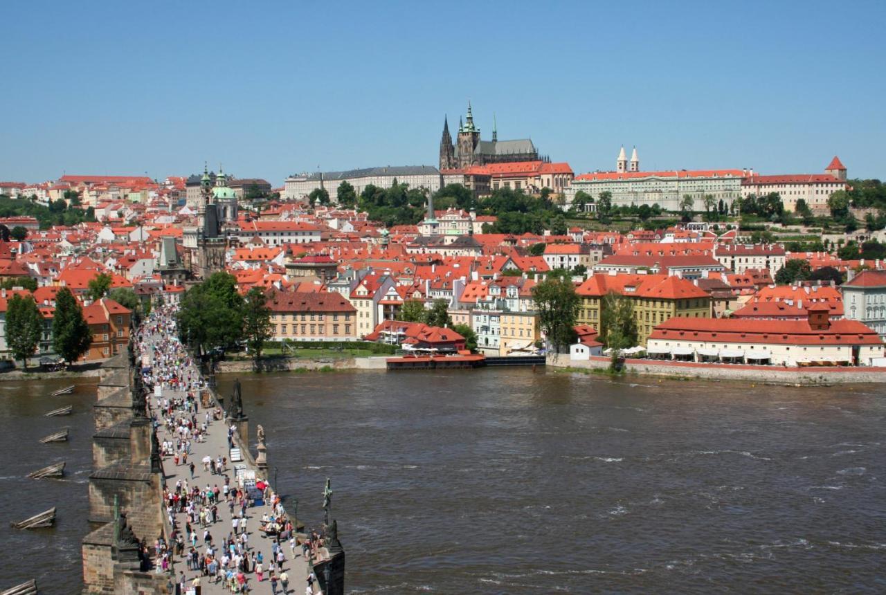 Apartment Vltava Прага Екстер'єр фото