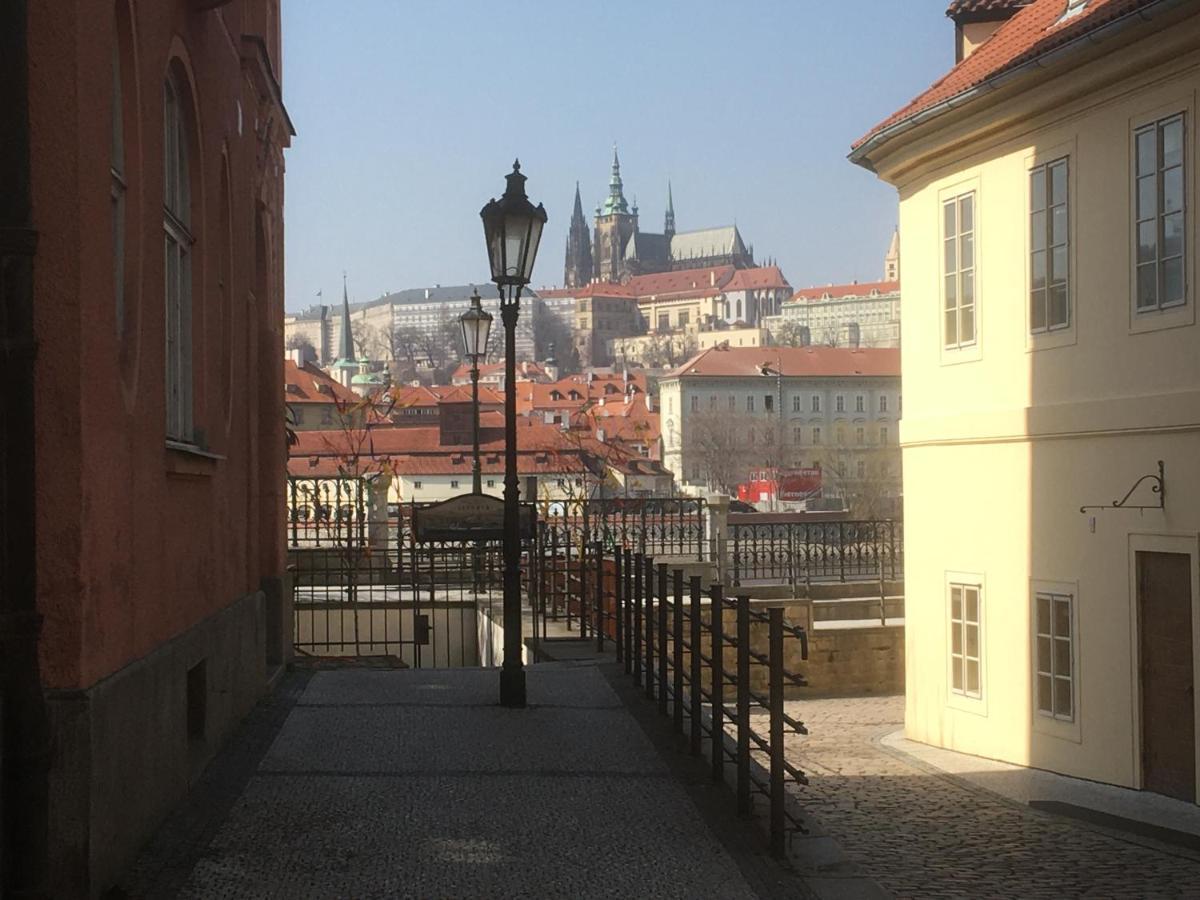 Apartment Vltava Прага Екстер'єр фото