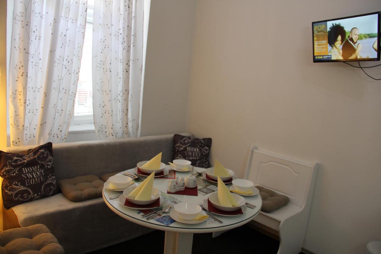 Apartment Vltava Прага Екстер'єр фото