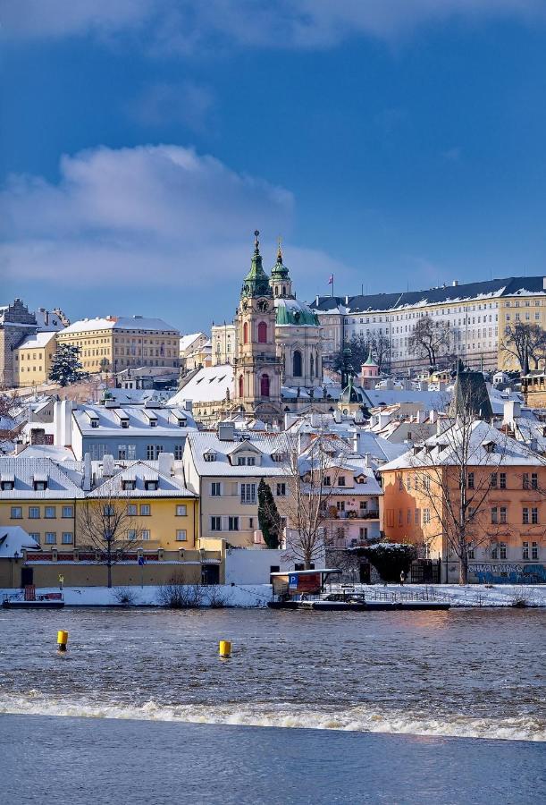 Apartment Vltava Прага Екстер'єр фото