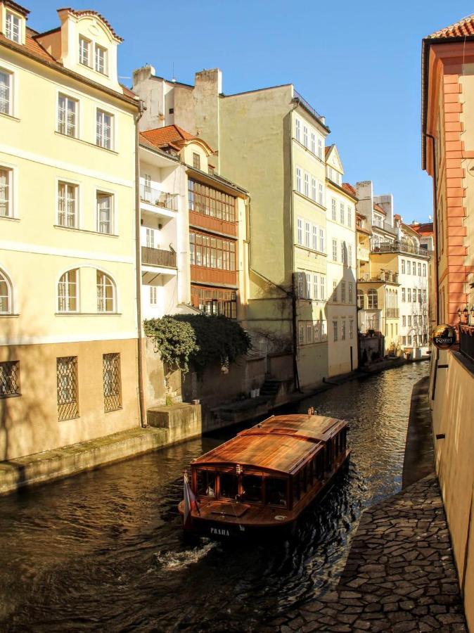 Apartment Vltava Прага Екстер'єр фото