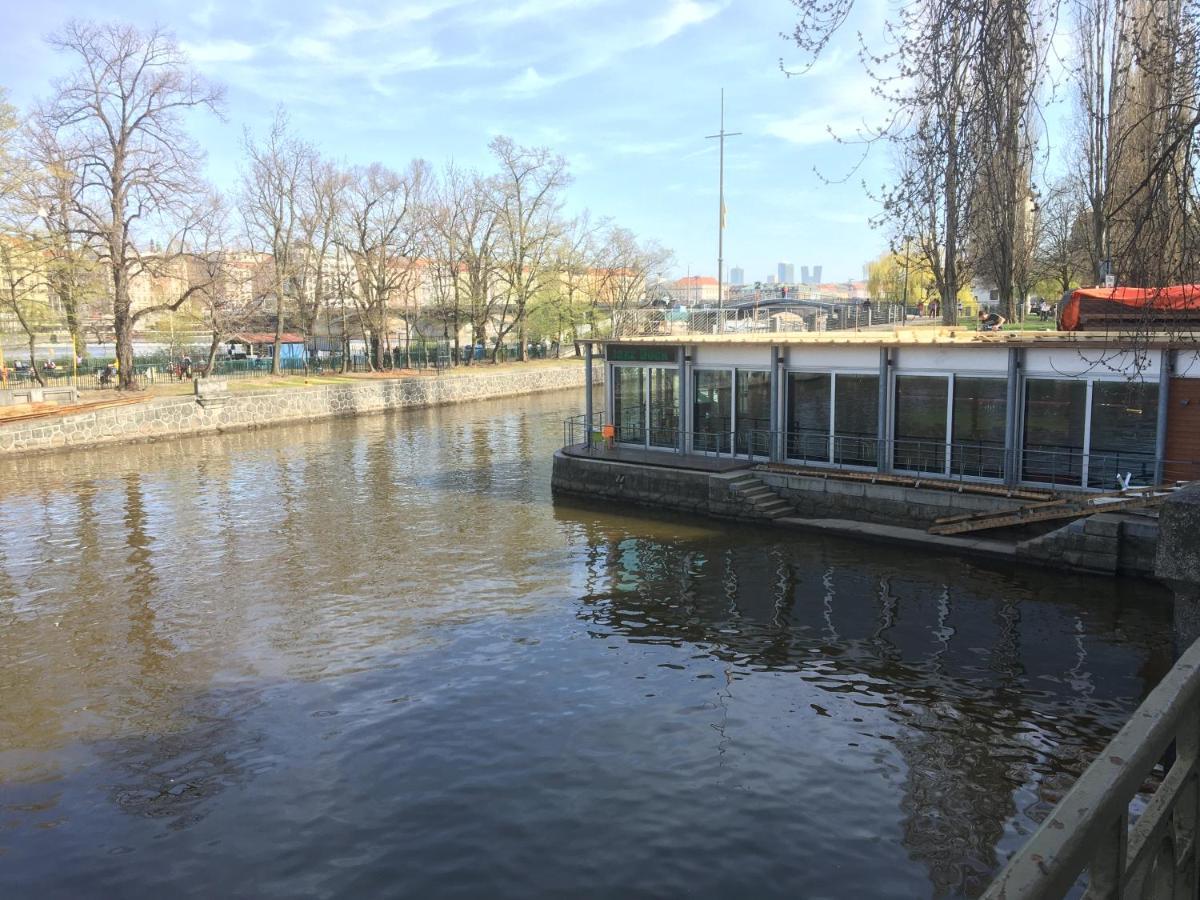 Apartment Vltava Прага Екстер'єр фото