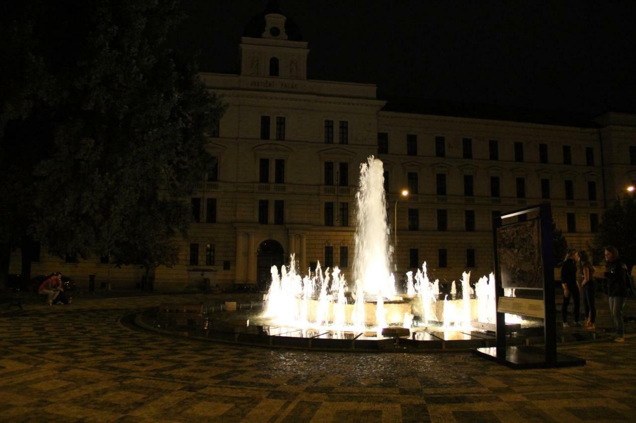Apartment Vltava Прага Екстер'єр фото